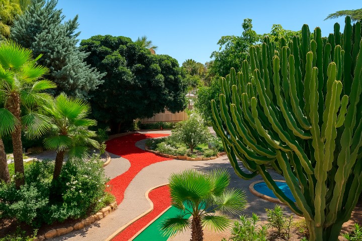 Jardín apartamentos cerca Aqualandia